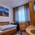 Waldhotel Am Turm Appartamento 3*