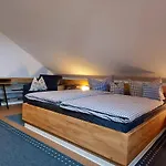 アパート Waldhotel Am Turm